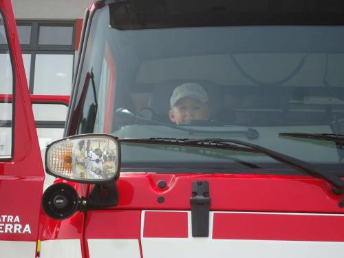 11 hasici v druzine